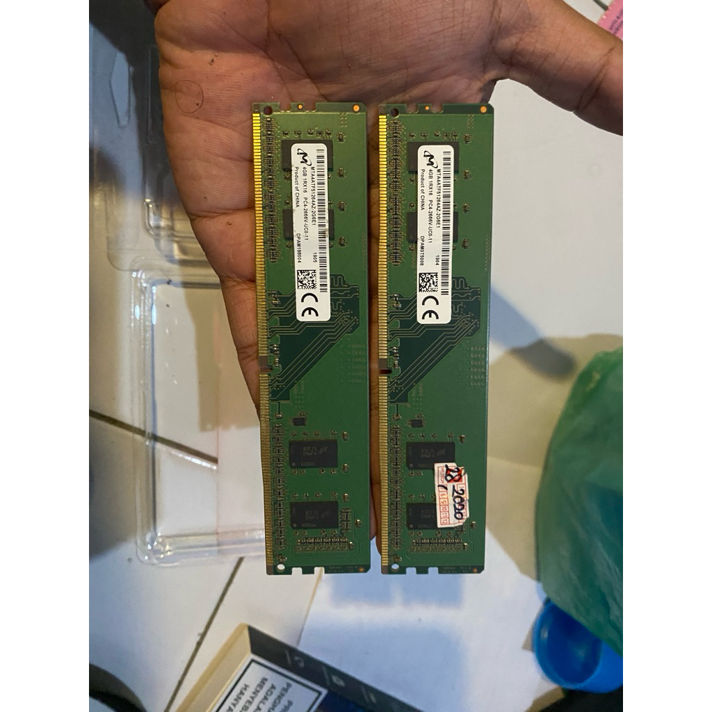 RAM KOMPUTER DDR4 8GB (4X2)