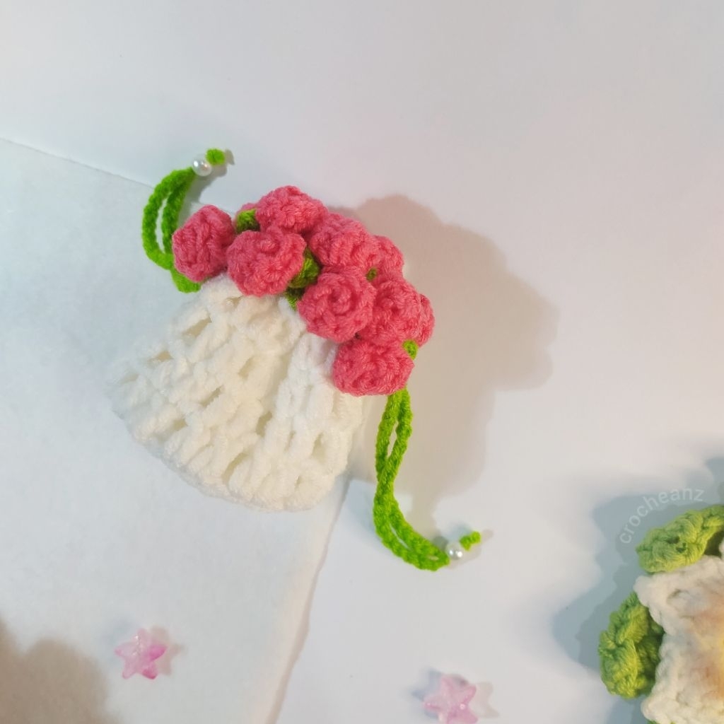 Pouch Buket Mawar Rajut | Crochet Rose Pouch | Dompet Bunga Mawar Rajut | Pouch Lucu | Mini Pouch Ha