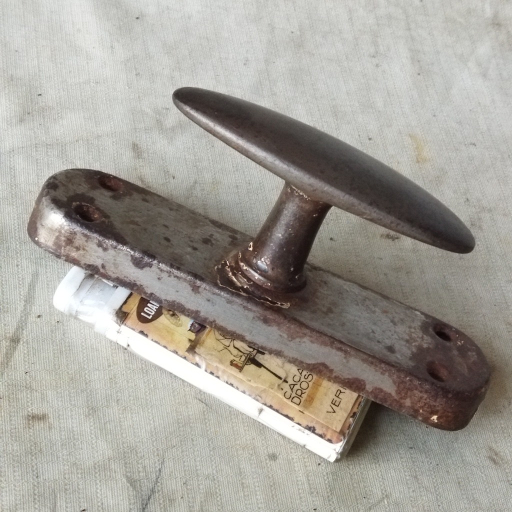 Pajangan Vintage Handle Kunci Slot Pintu Jendela Carl Schlieper