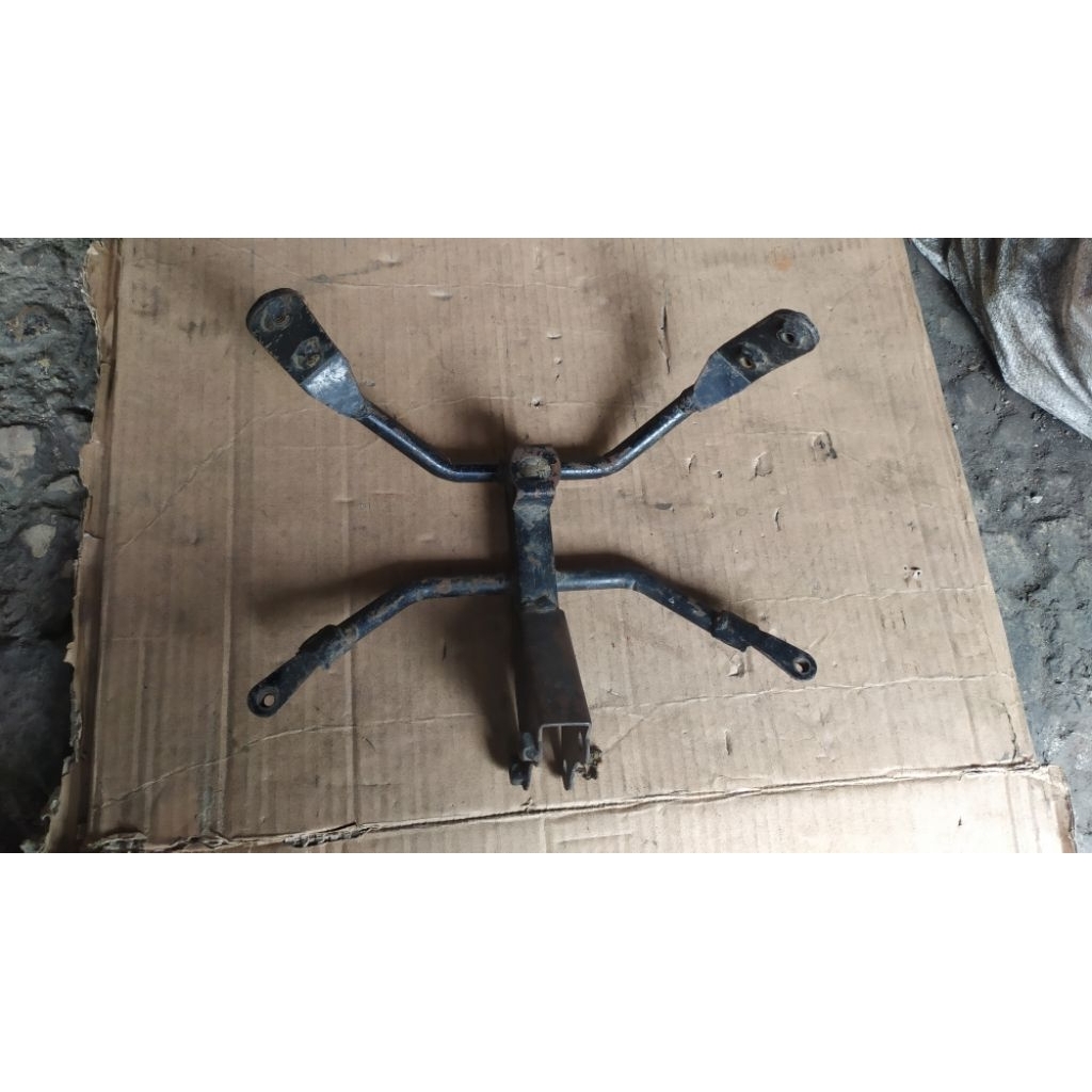 breket fairing speedometer CBR 150R old CBU Thailand karbu original copotan