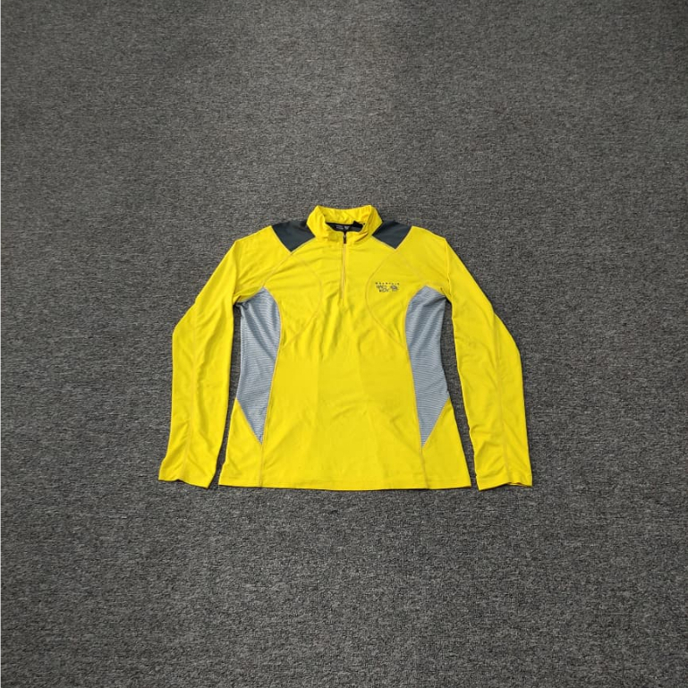 SIZE L Baselayer Kaos Outdoor Gunung Lari Sepeda Olahraga MHW Mountain Hardware WANITA