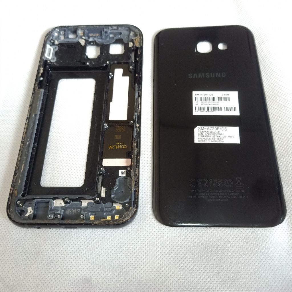 Backdoor / Bazel Samsung A7 ( 2017) A720f Second Original Copotan Sesuai gambar varian