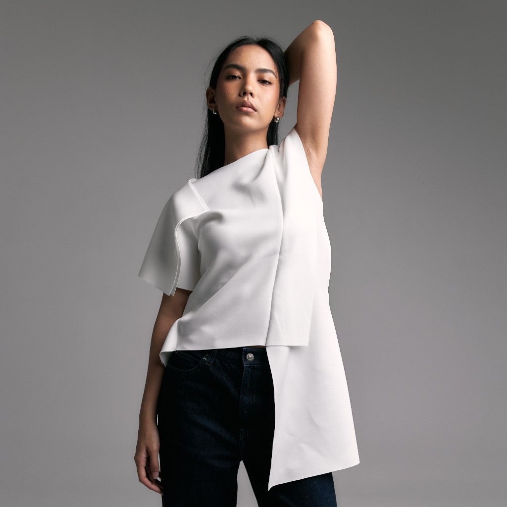 More with Eleven – Olivia Asymmetric Top | Blouse Wanita Modern Asimetris