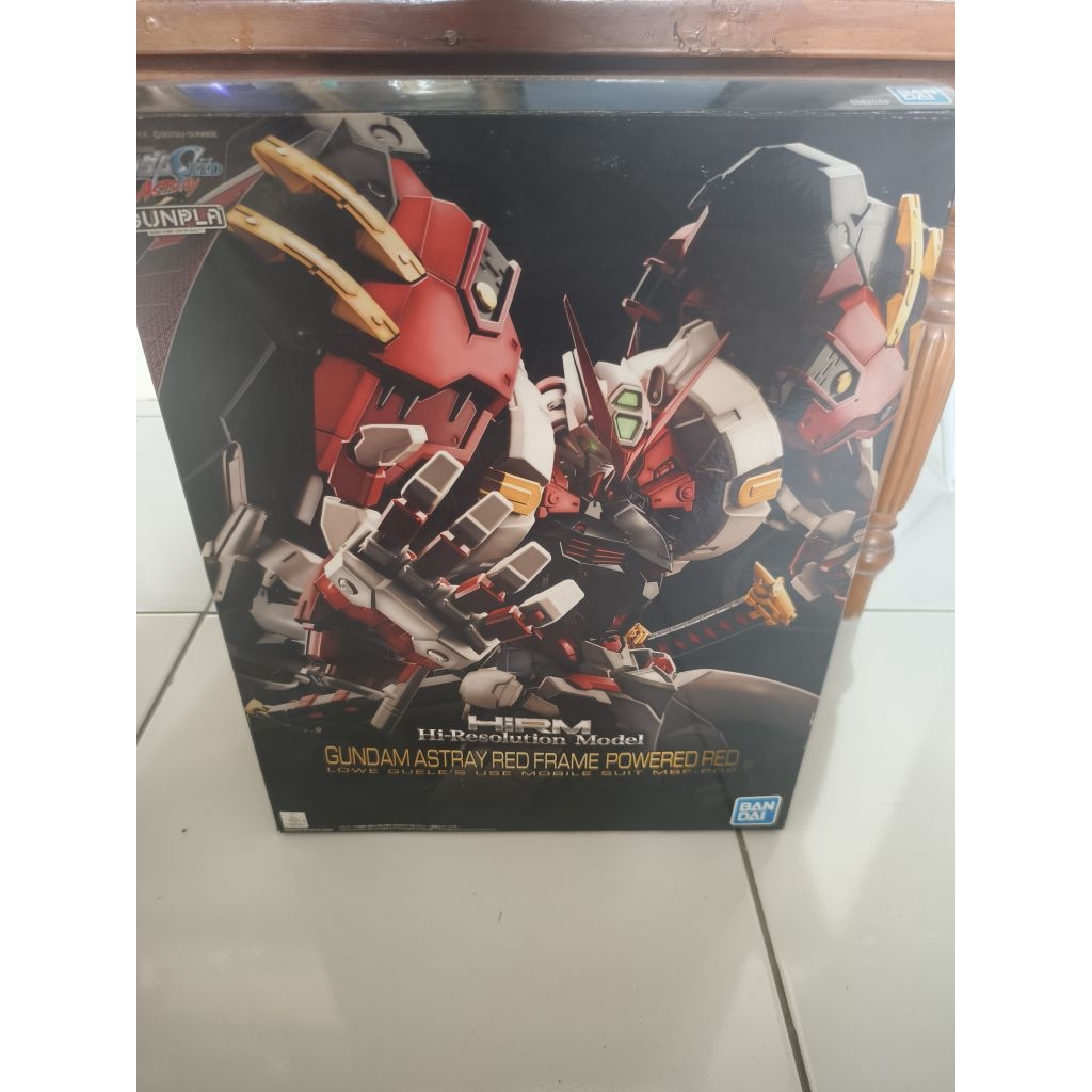 Gundam Astray Powered arm Bandai 1/100