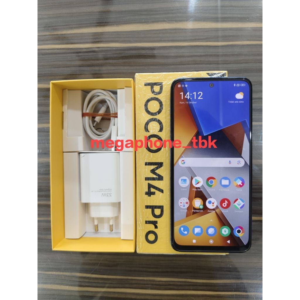 HP SEKEN XIAOMI POCO M4 PRO RAM 6GB ROOM 128GB KONDISI MULUS