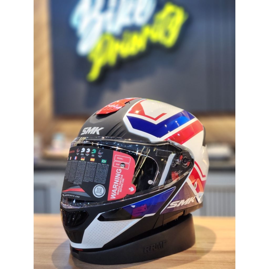 Helm SMK GULLWING Supertour Gloss White Blue Red XXL Helm Modular