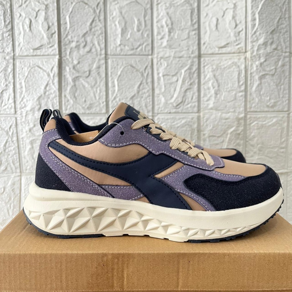 SEPATU DIADORA WANITA DIADORA NEUTRINO PURPLE COD ORIGINAL SPORTY RUNNING NYAMAN WOMEN
