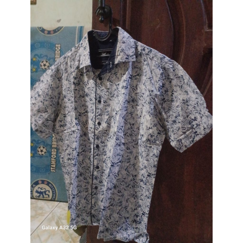 Preloved Kemeja Pria Motif Batik Batik Pria Preloved