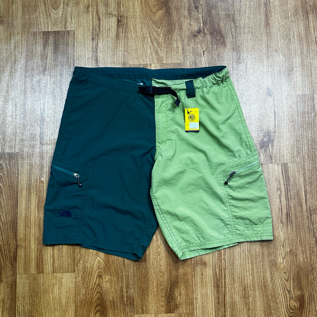 CELANA PENDEK THE NORTH FACE SECOND