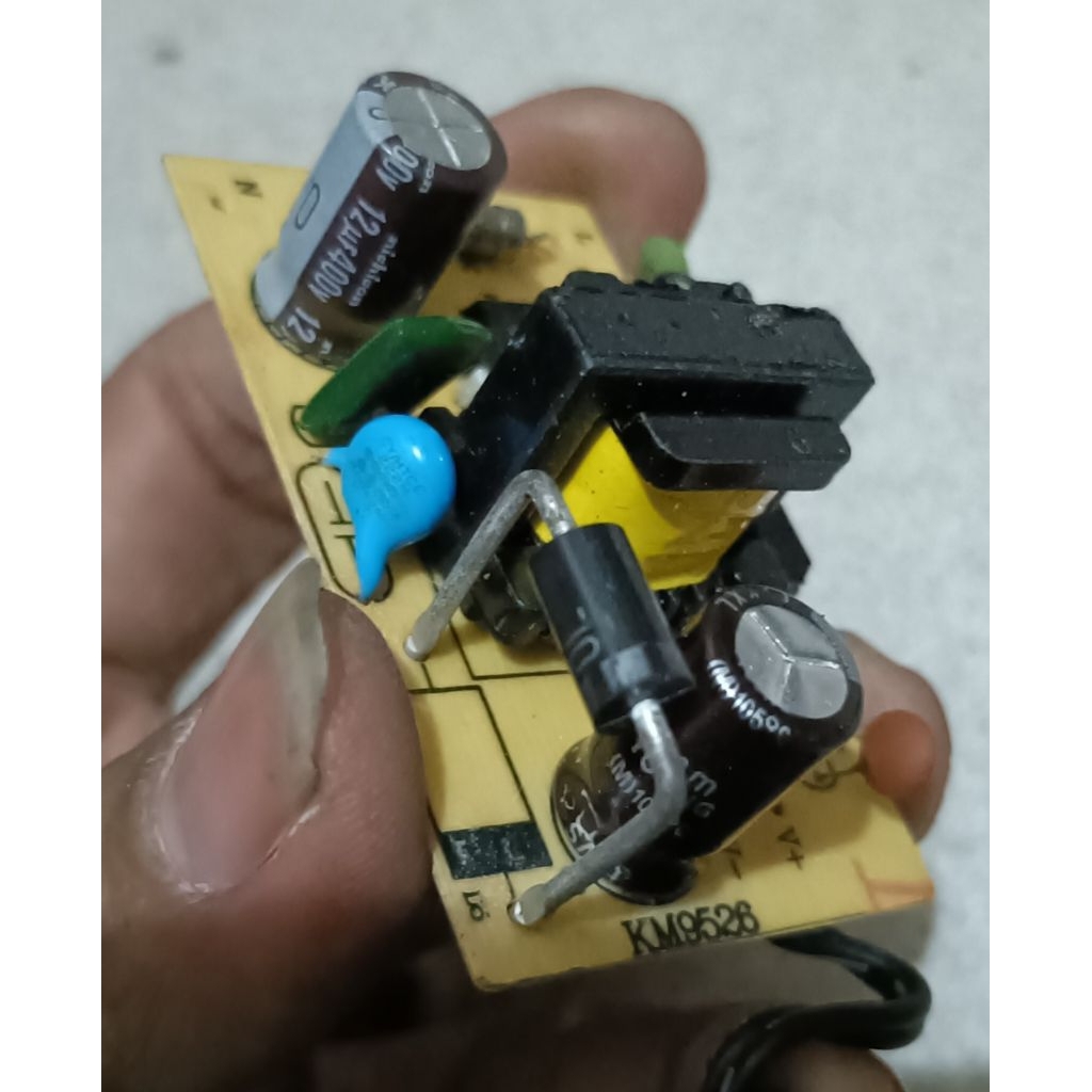 PCB/KIT/MODUL ADAPTOR 8V 2.5A/3A POWER SUPPLY 8V 3A