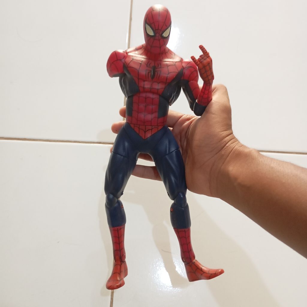 Toybiz Spiderman figure JUNK