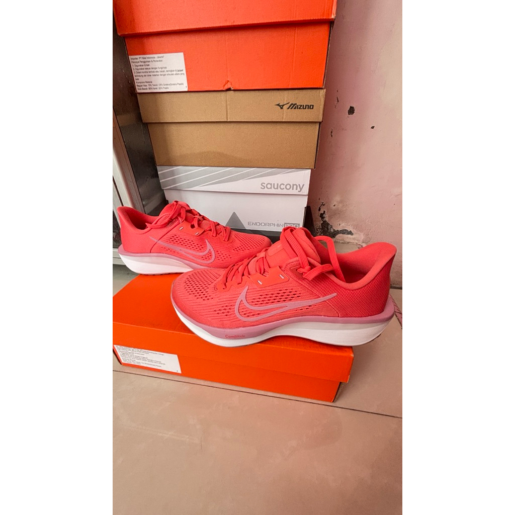 Nike Quest 6 Original Wanita Nike Indonesia like new