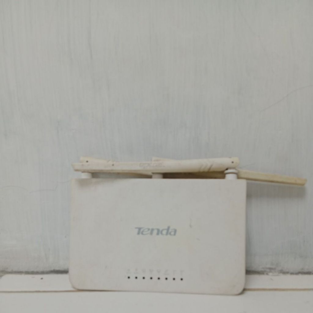 modem router Tenda F3 bekas mati