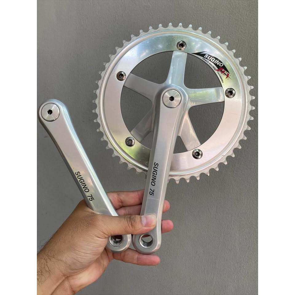 Crankset Sugino75 NJS 165 mm BCD 144, Chainring Sugino Zen 49t NJS include dustcap Sugino