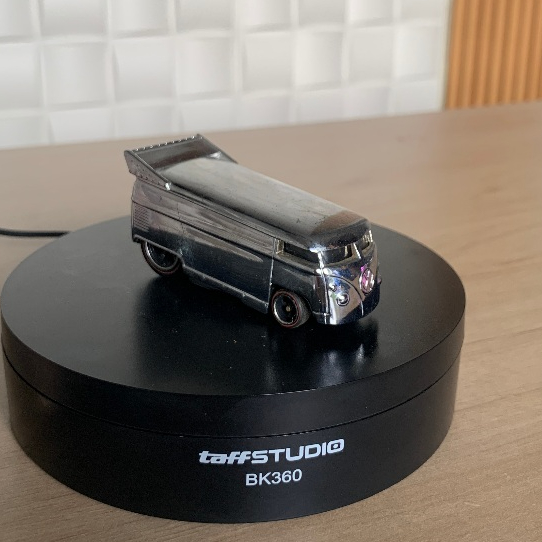 Hot Wheels Volkswagen Drag Bus Classic Silver