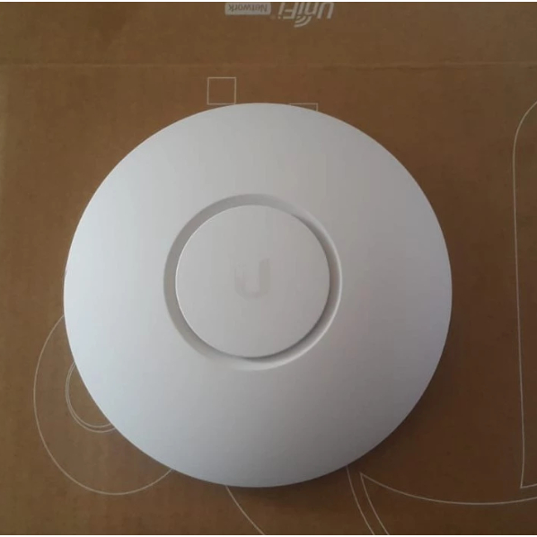 UBIQUITI UNIFI AP AC Lite (UAP-AC-LITE)
