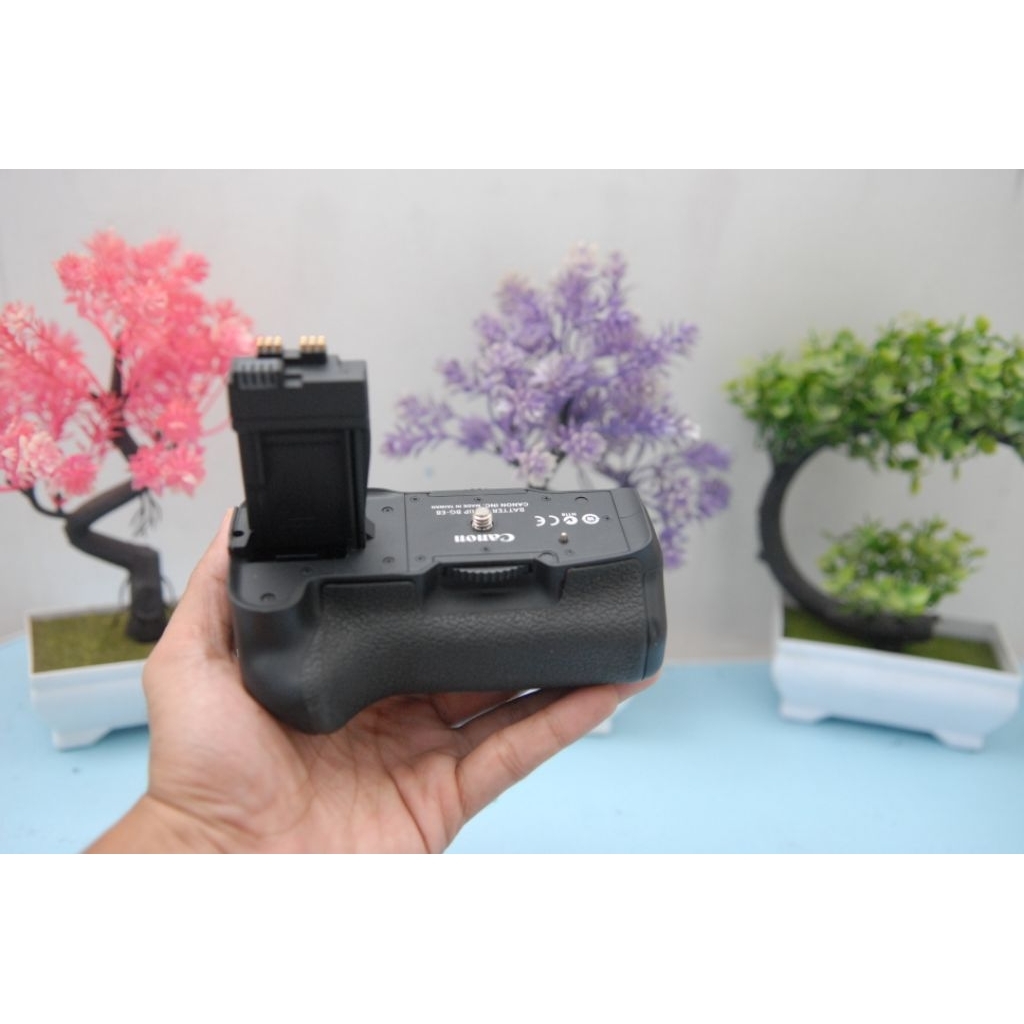 batre grip original Canon  BG-E8 for canon 550d 600d 650d 700d