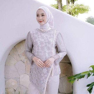 Delova Wardrobe - NADIRA BLOUSE Prada Cantily Brukat Vintage Bordir Stylish | Outfit Atasan Wanita Outer Rompi Vest Tali Renda Luaran Baju Pakaian Tulle Lace Premium Tile Chantily Brokat untuk Lebaran Raya Kebaya Kondangan Kekinian Simple Look Fashion