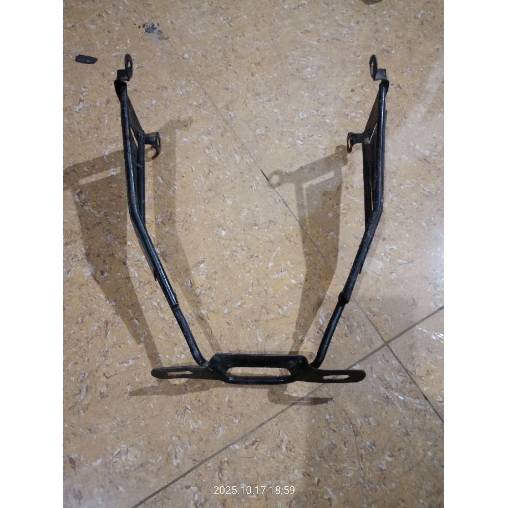 Breket Dudukan Pangkon Plat Nomor N-MAX BEKAS