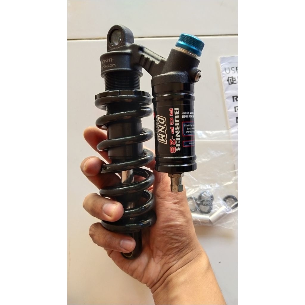 Rear Shock DNM Burner RCP-2S etoe 190mm