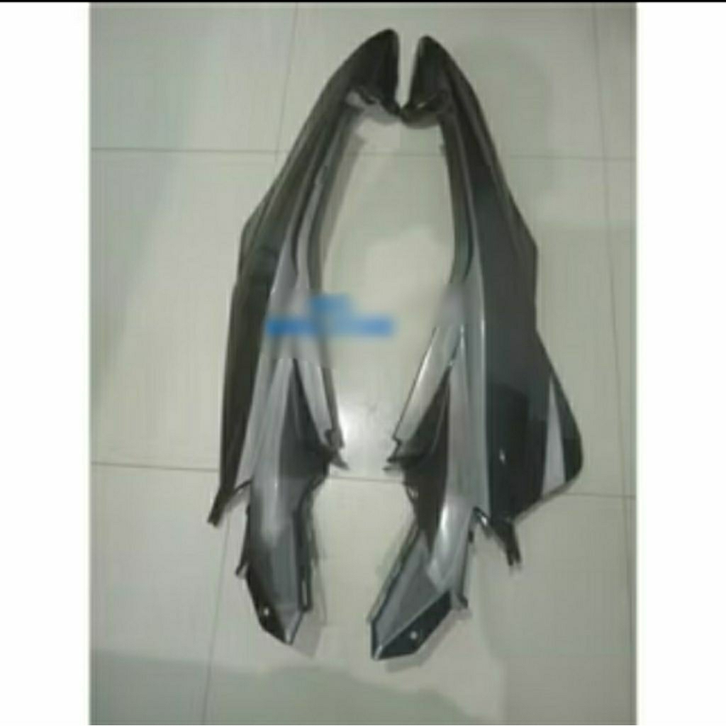 cover body samping Satria Fu facelift warna abu abu