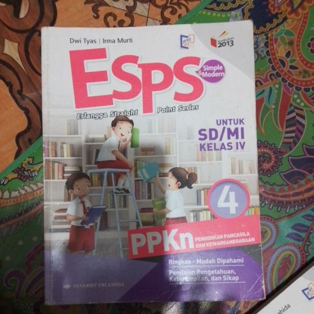 Esps PPKN kelas 4 SD /MI erlangga Erlangga