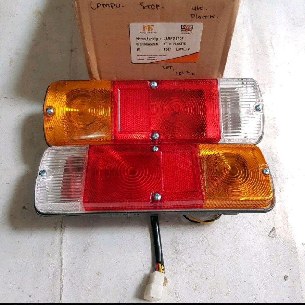 Rumah Lampu Stop / Rumah Lampu Sein Set Toyota Kijang Doyok KF20 / Kijang 4K / Kijang Kapsul / Kijan