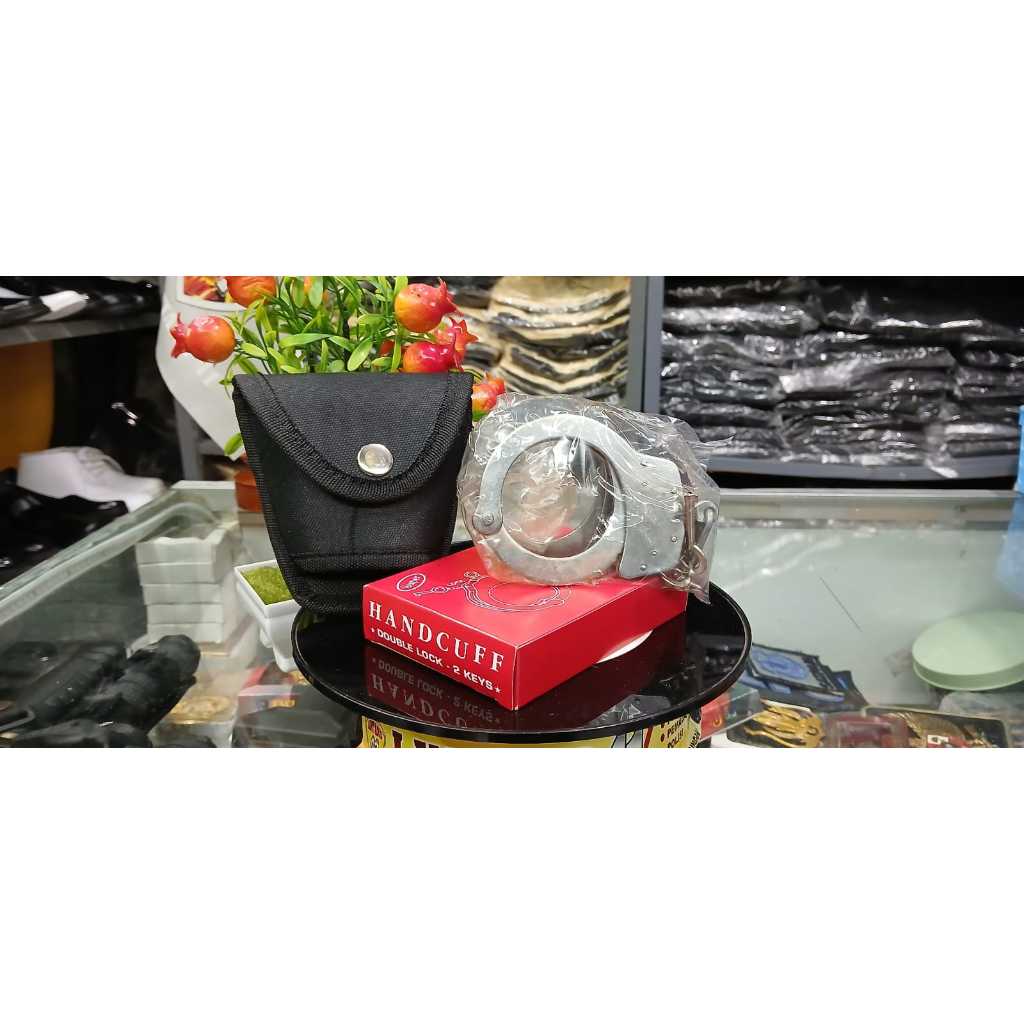 borgol tangan dan sarung/borgol  handcuff dan sarung 1 set