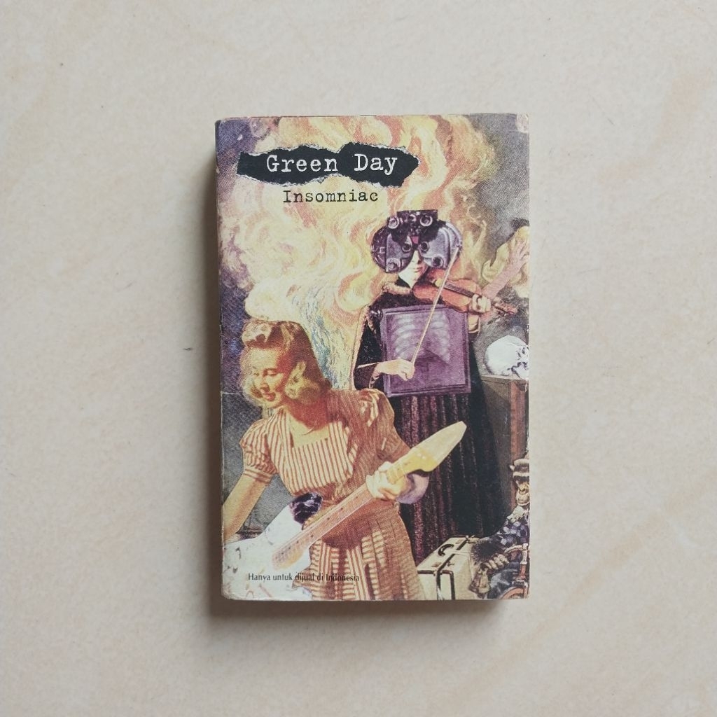 KASET GREEN DAY ALBUM DOOKIE ( BONUS COVER INSOMNIAC )