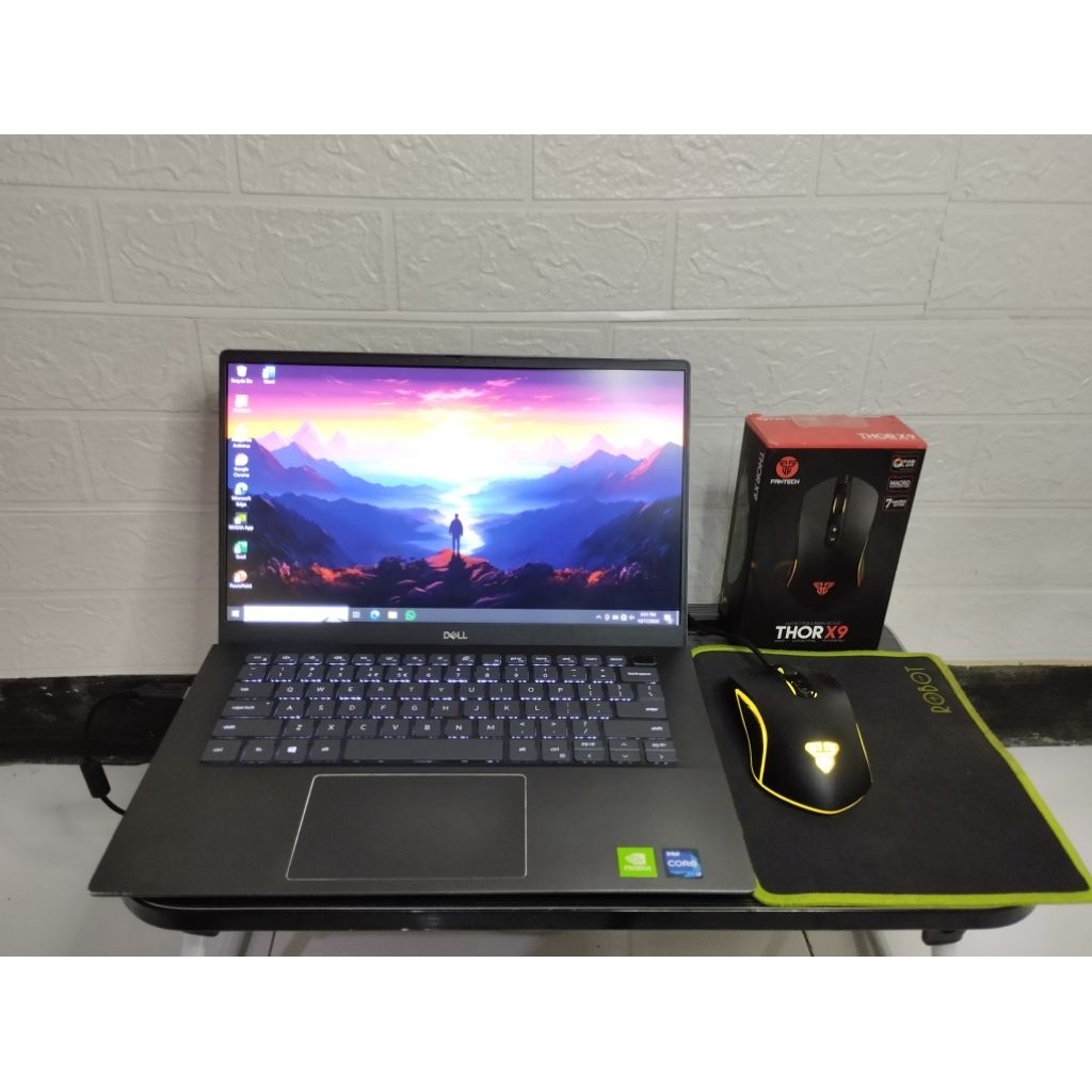 DELL VOSTRO 5402 i7 Gen 11 / 16GB / 512GB SSD / MX330 / Iris Xe / Laptop Tipis Premium Bekas Mulus