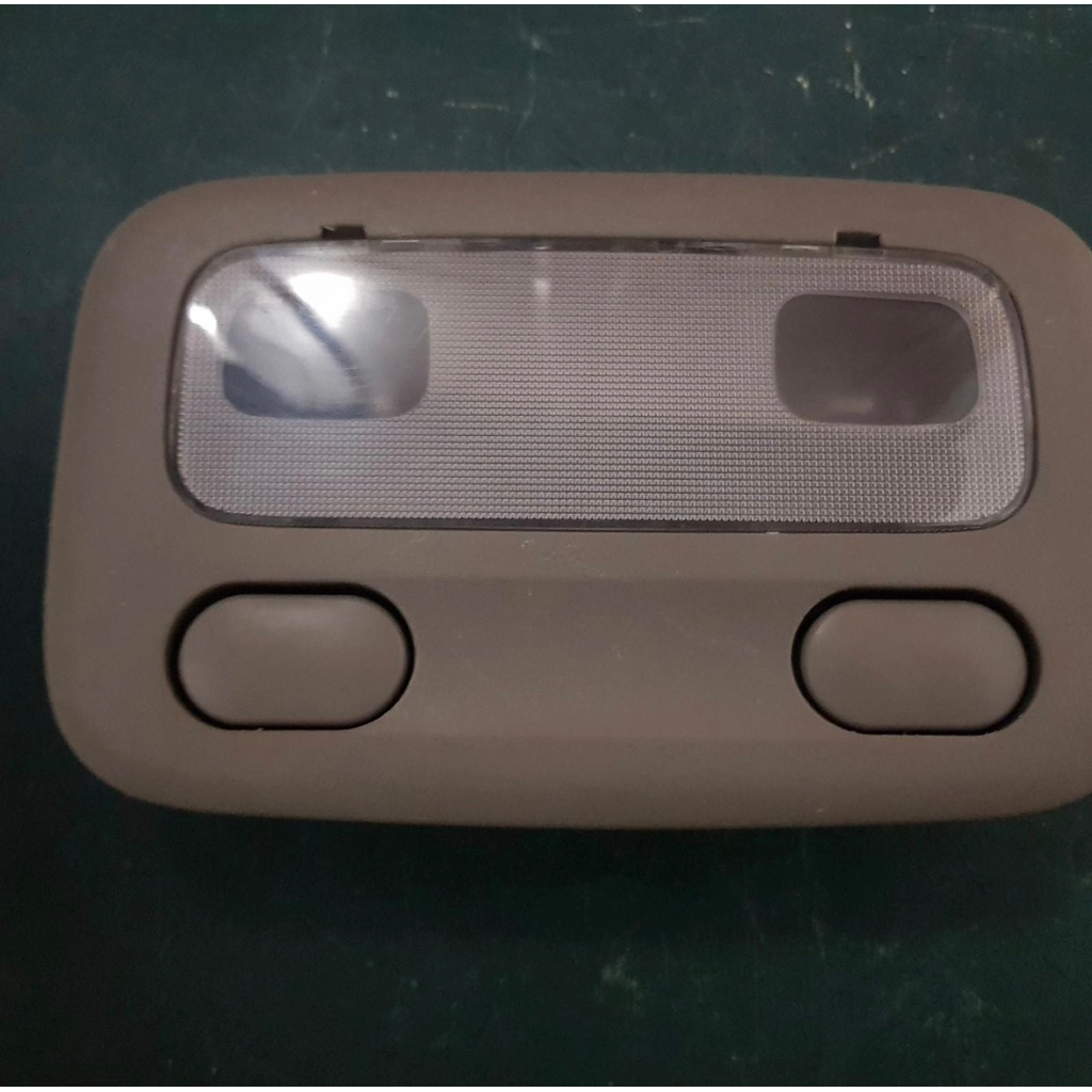 Lampu plafon lampu kabin depan Nissan Xtrail T30
