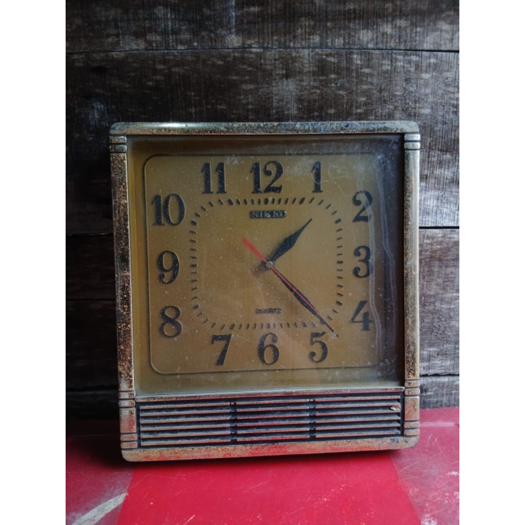 jam dinding  70rb jadul antik kuno lawas vintage kuno display mati