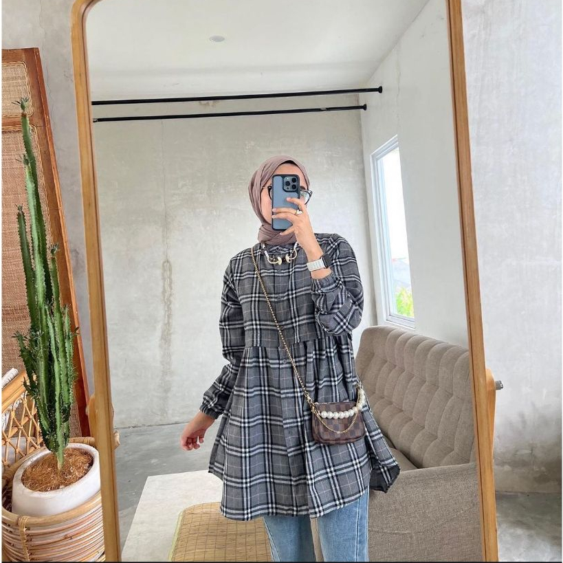 Manja Tunik Flanel wanita kekinian/ Atasan Flanel Wanita terbaru/ Kemeja Tunik Flanel