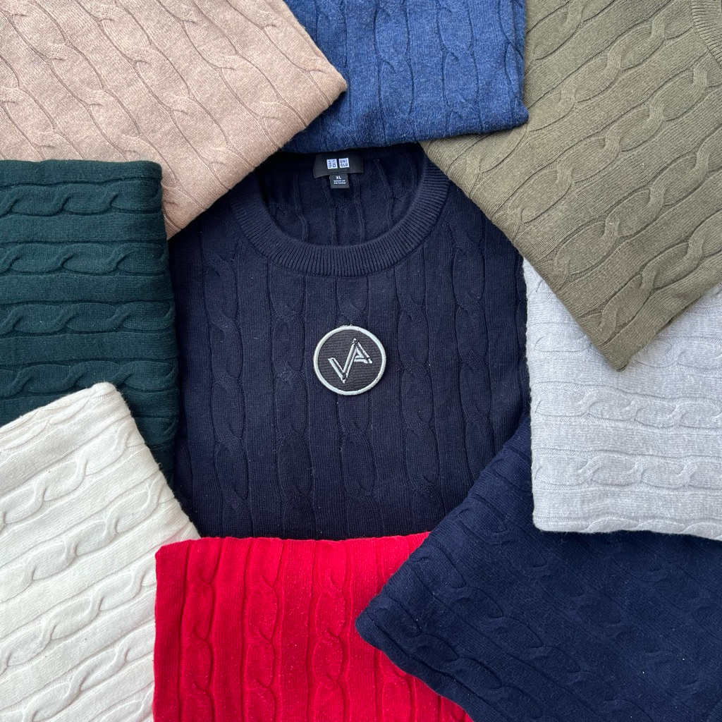 Sweater Uniqlo Cableknit Rajut Kepang Pria