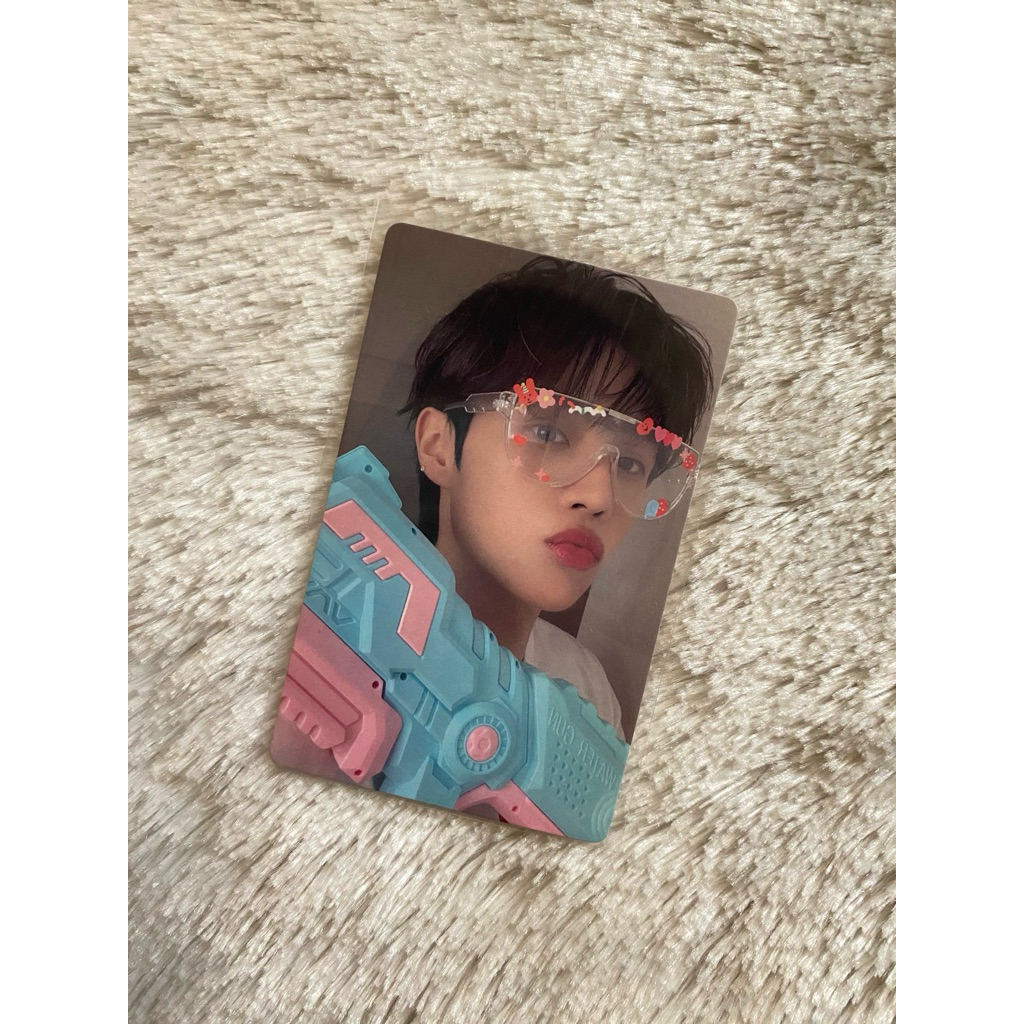 photocard sunwoo mediheal [ BACA DESKRIPSI SEBELUM MEMBELI ]