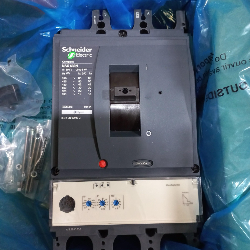 Compact NSX 630N 630A Schneider LV432893 Schneider mccb 630a