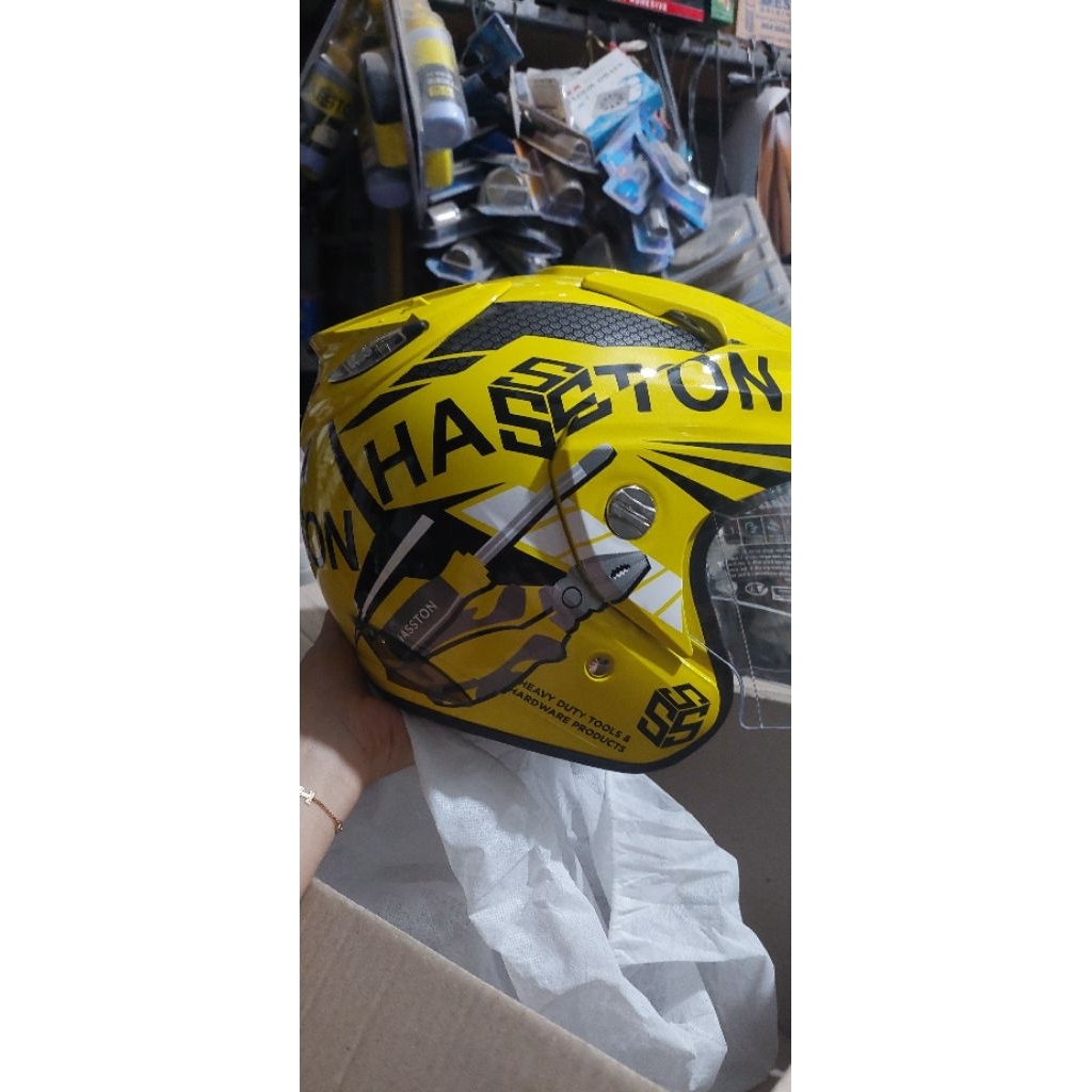 helm haston / tekiro