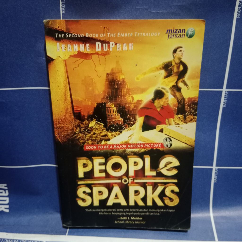 NOVEL FANTASI PEOPLE OF SPARKS - JEANNE DUPRAU