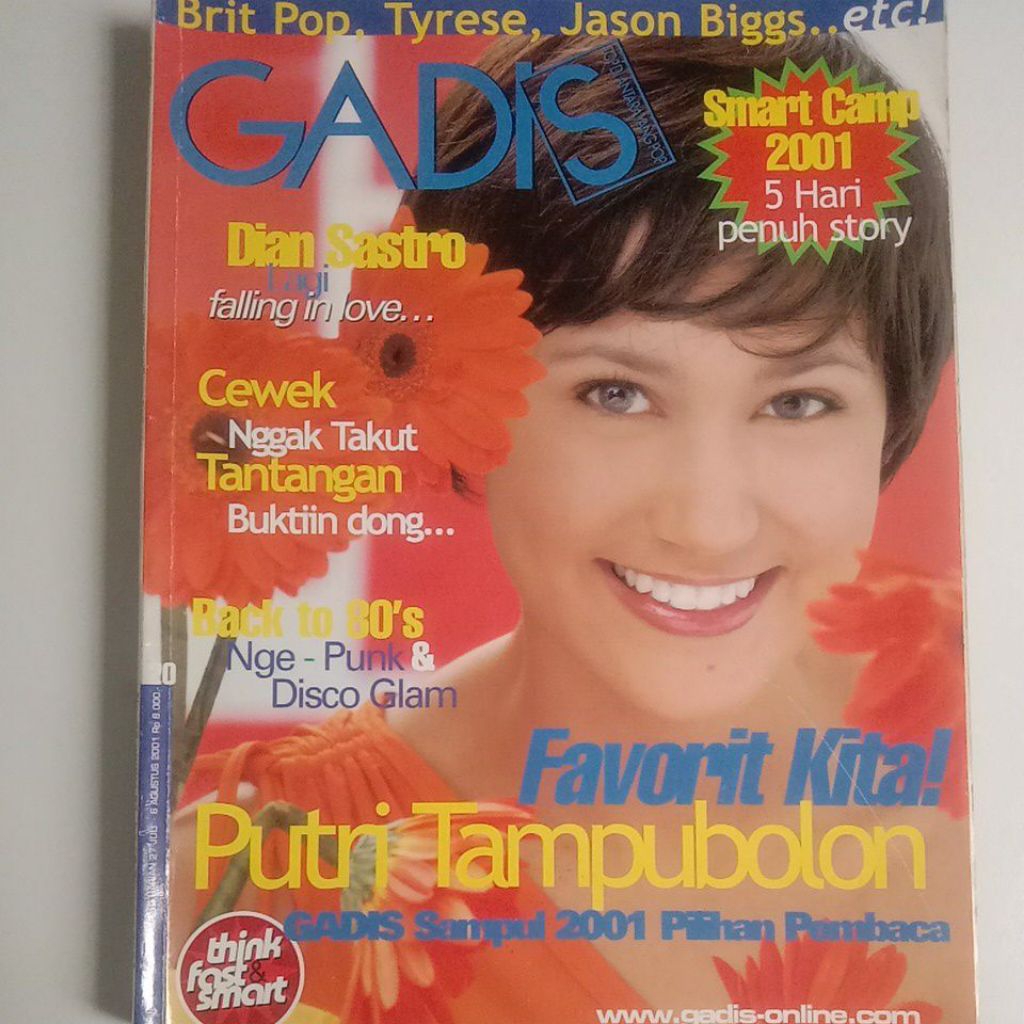 Majalah Gadis Tahun 2001 Cover Putri Tampubolon (Gadsam Favorit'2001)