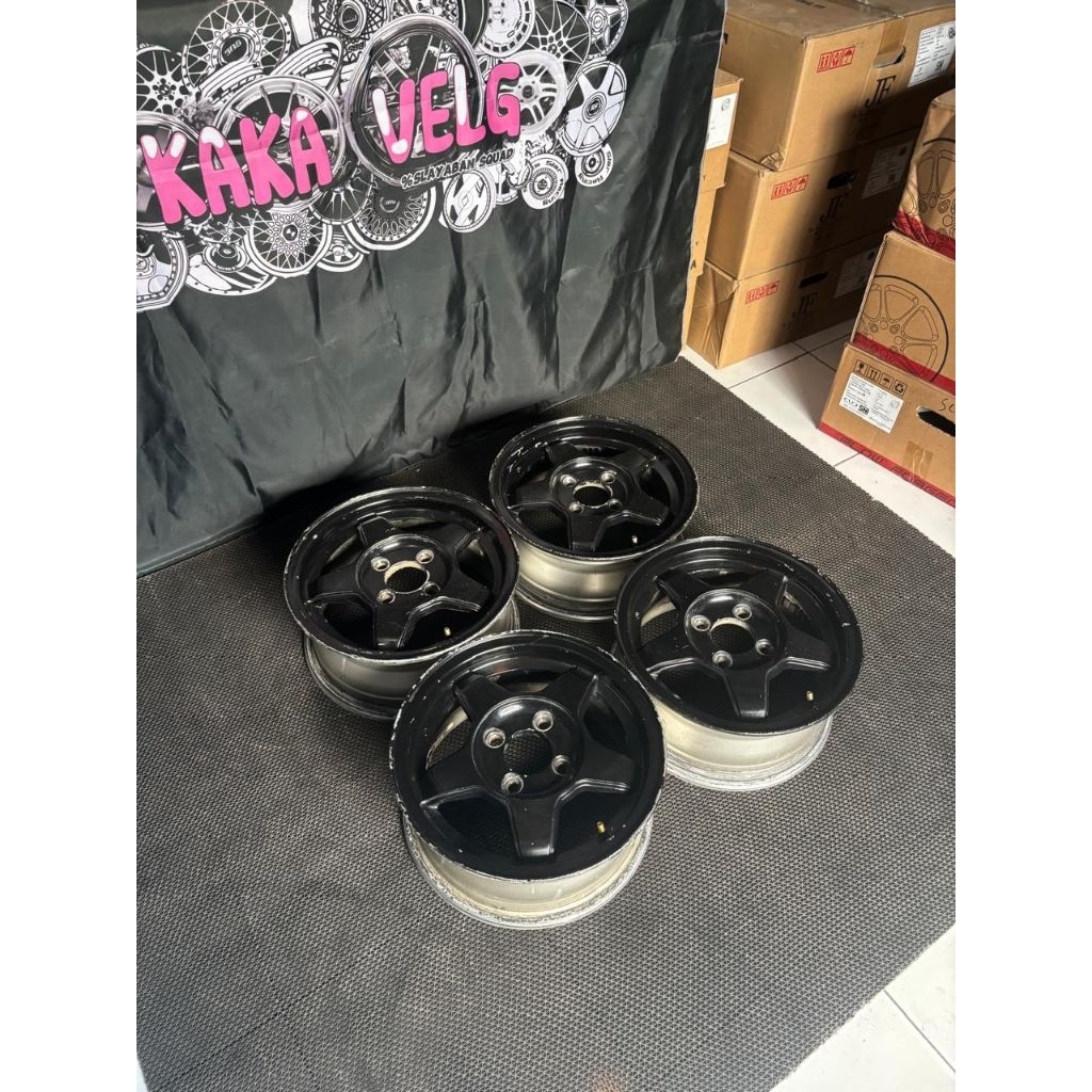 Velg OZ R13X5.5 in et 38 pcd 4x100
