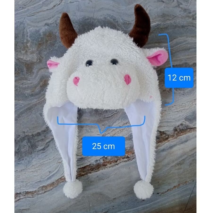 Topi karakter anak. Topi hewan. Topi anak