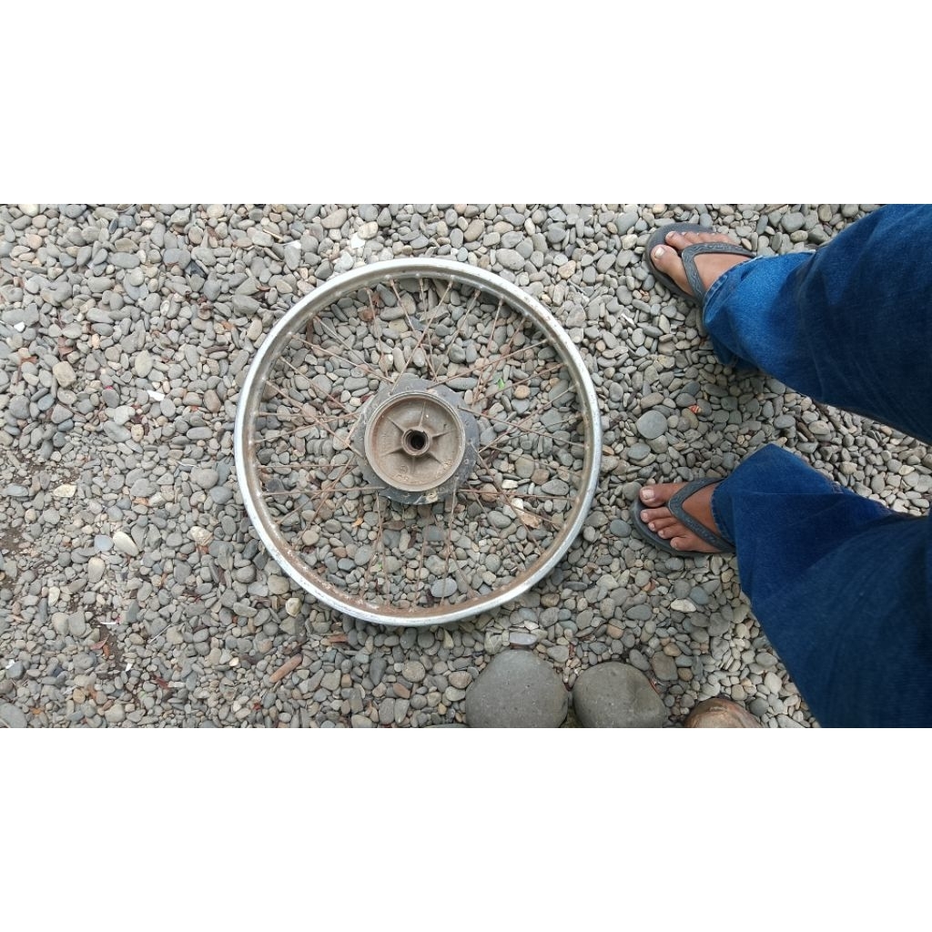 tromol depan suzuki ts 125 original copotan mulus