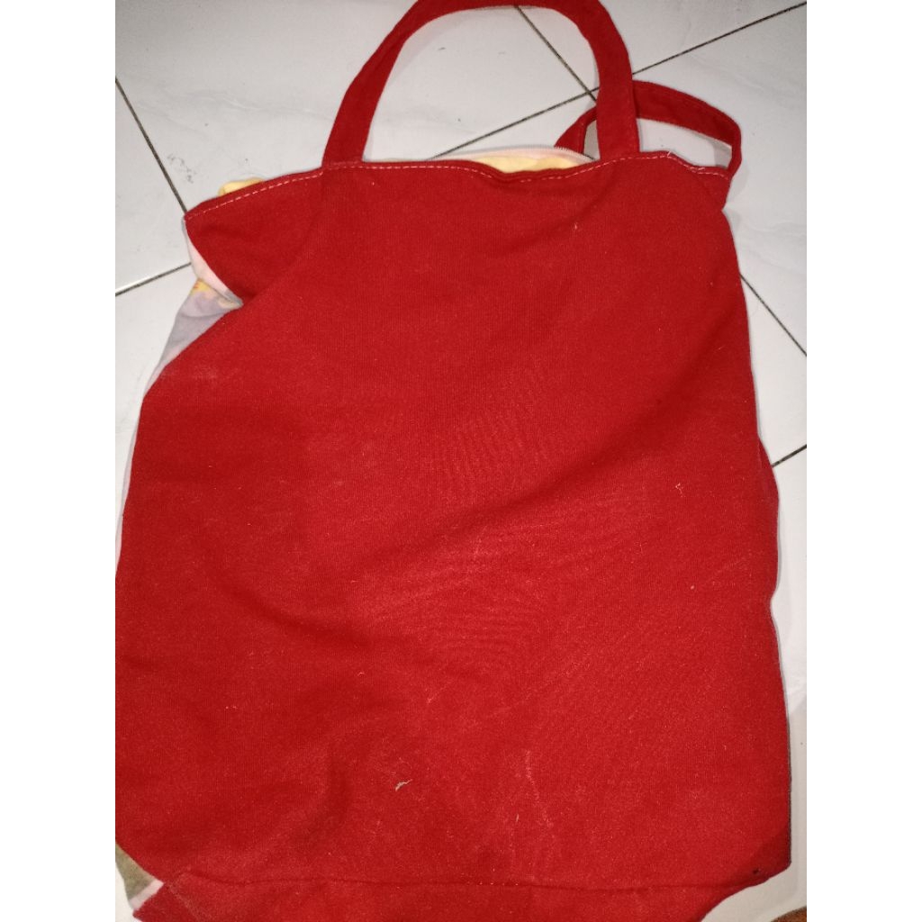 tas serbaguna Singapura