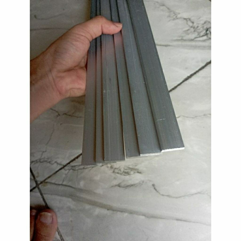 PROMO GROSIR isi 36 pcs Plat besi strip tebal 3 mm lebar 25 mm panjang 40 cm bahan untuk pager besi 
