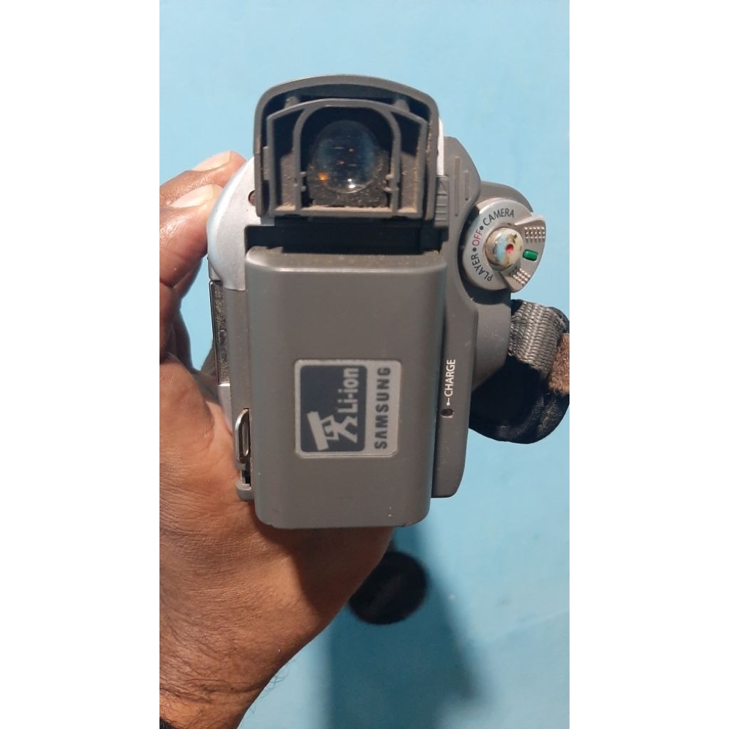 Handycam Samsung VP-D241