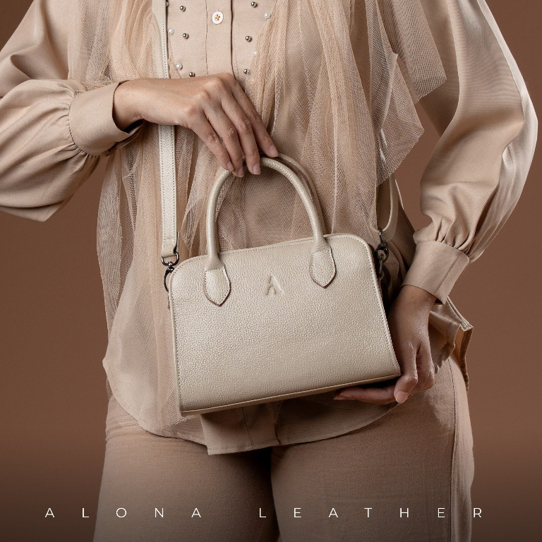 Tas Kulit Selempang Wanita - ALONA CLARABELL BAG