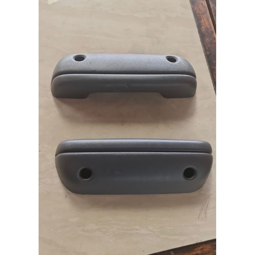 ARMREST KIJANG KAPSUL PINTU TENGAH/SANDARAN TANGAN KIJANG