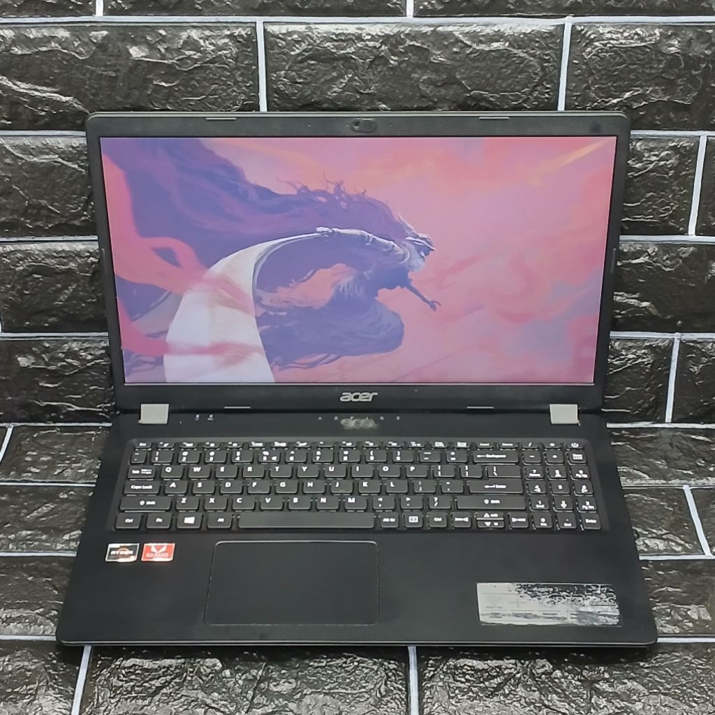 Laptop Acer Aspire 3 AMD Ryzen 3 3200U 8/128/500GB
