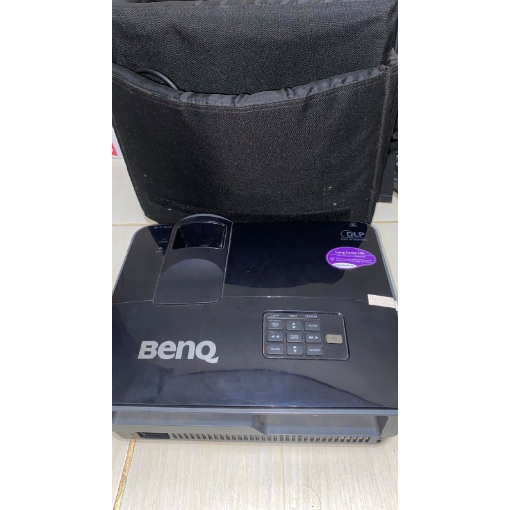 Proyektor Benq MX 501