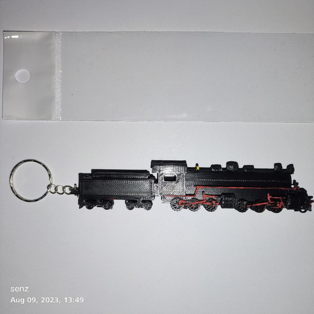 gantungan kunci Lokomotif uap CC 50